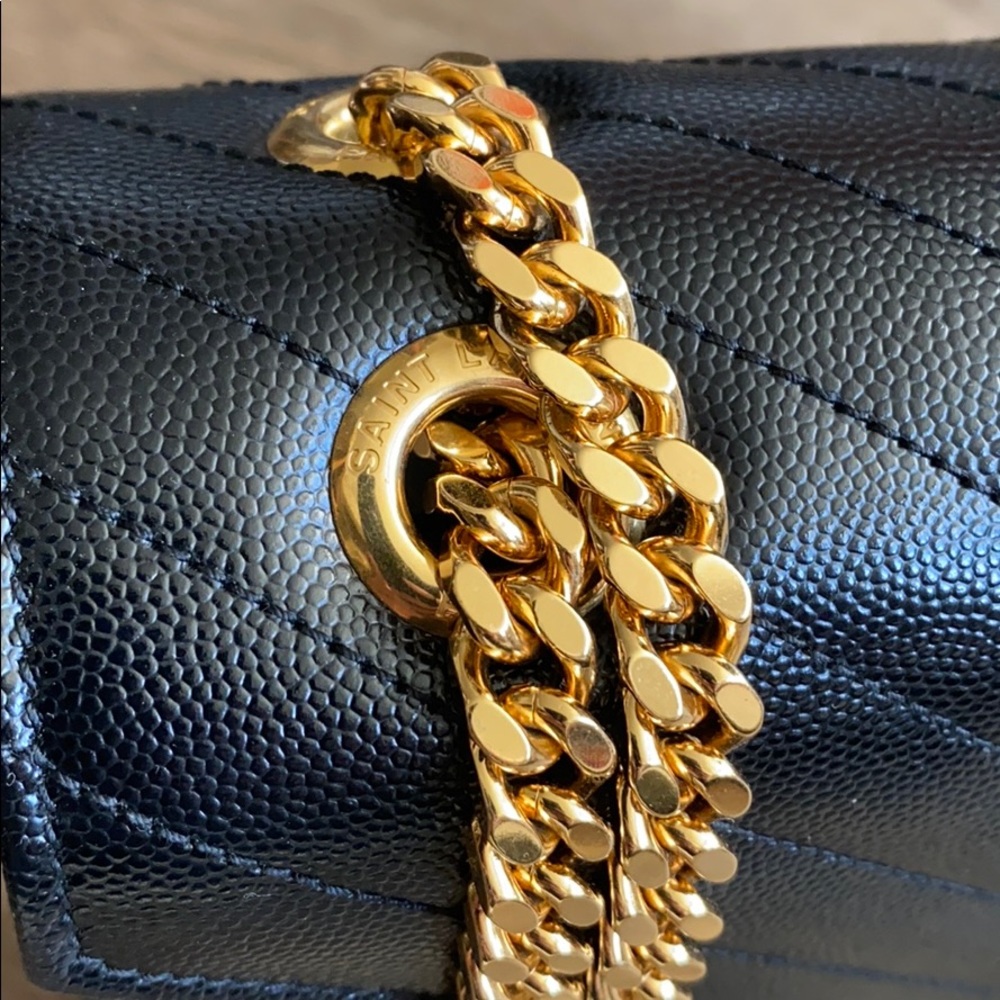 Yves Saint Laurent Black Chevron Quilted Shoulder Bag with Gold Hardware - Picture 4 of 8